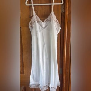 Elegant White Lace Nightgown